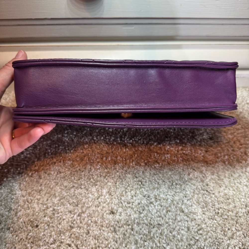Badgley Mischka Plum Quilted Crossbody Gold Details & Hardware NWT - Picture 3 of 11